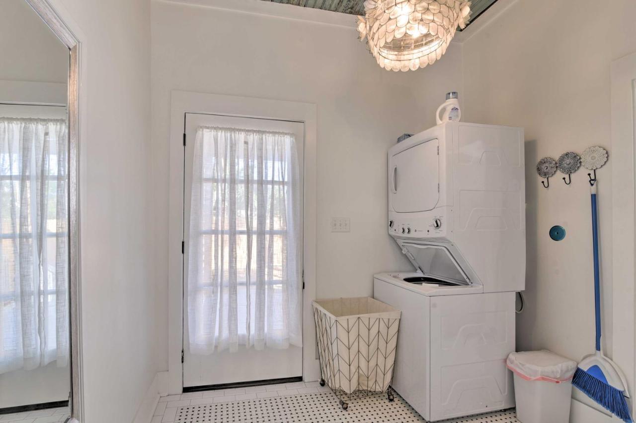 Bright Galveston Cottage Close To Beach And Strand Экстерьер фото